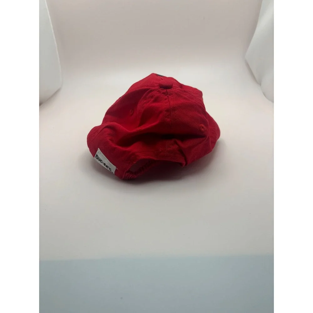 Buc-ee's Youth Red Beaver Mascot Baseball Cap UPF 50+ Cotton Hat BUCFCE YTH